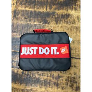 Nike lunch bag nwt